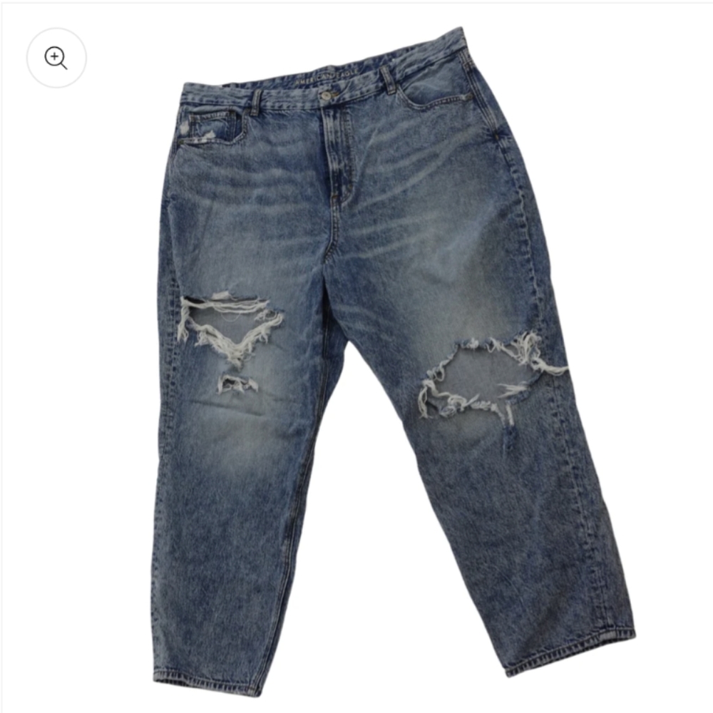 American Eagle Curvy Mom Jean